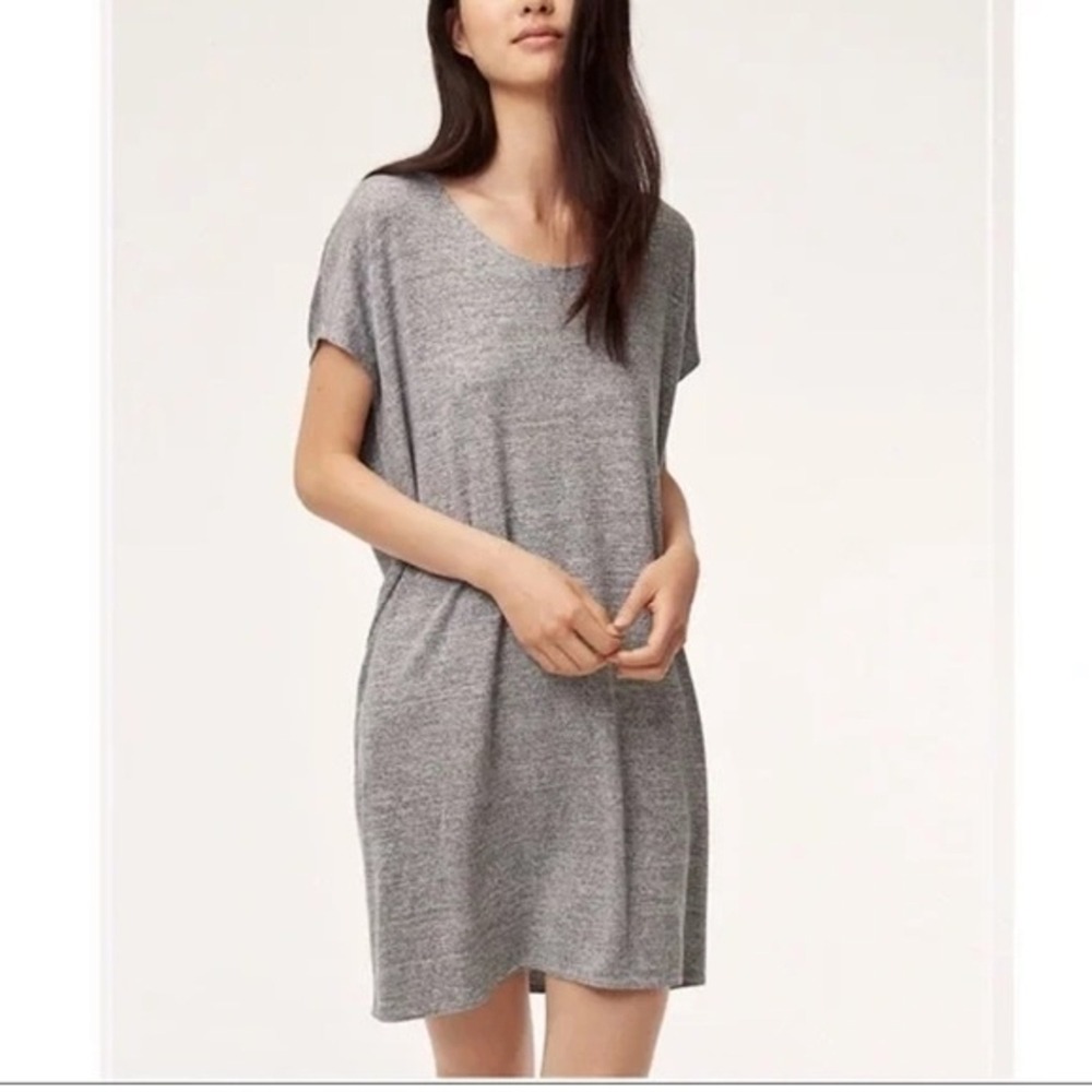 Wilfred Free Aritzia Grey Jersey T-Shirt‎ Dress Pockets Medium Cocoon Minimalist